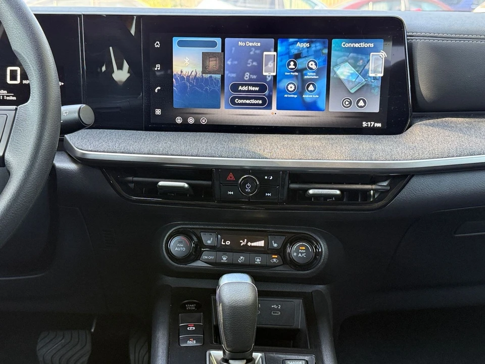 2026 Nissan Kicks - Image 19 of 31
