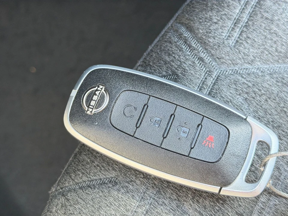 2026 Nissan Kicks - Image 24 of 31