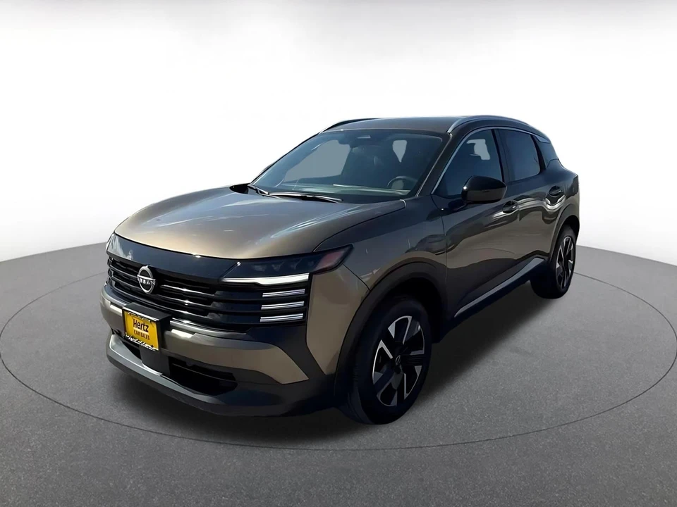 2026 Nissan Kicks - Image 7 of 31
