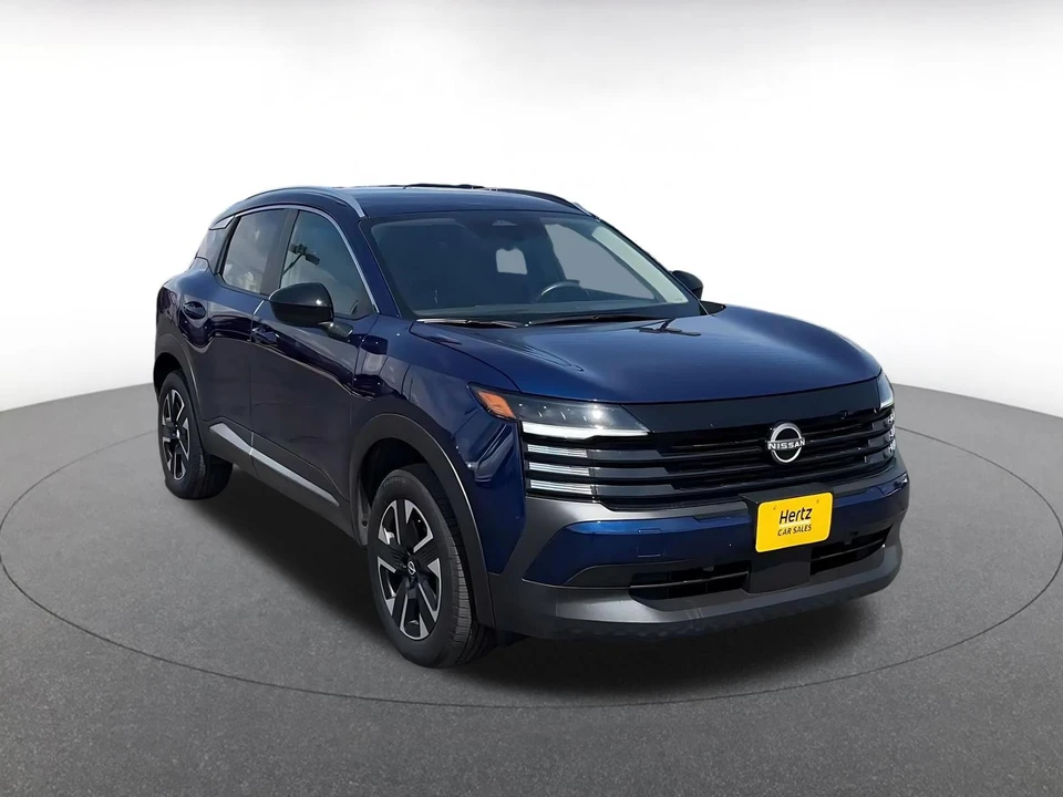 2026 Nissan Kicks - Image 3 of 31