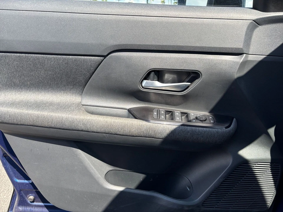 2026 Nissan Kicks - Image 20 of 31
