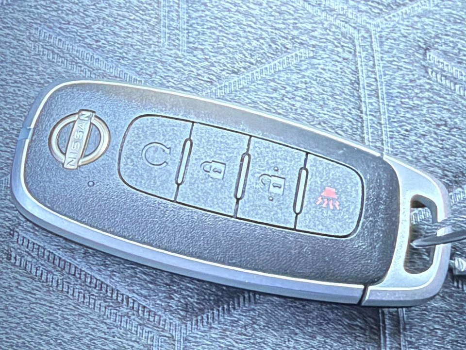 2026 Nissan Kicks - Image 24 of 31