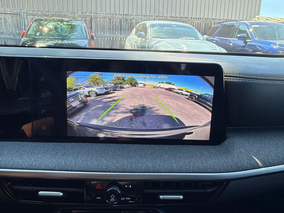 2026 Nissan Kicks - Image 23 of 31