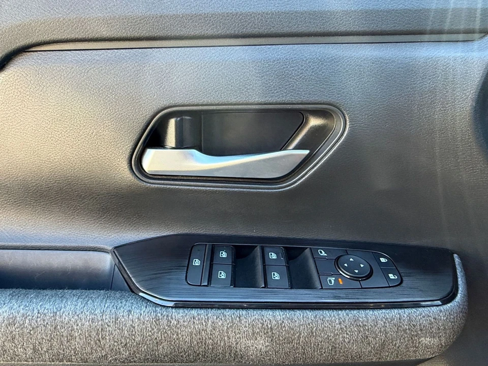 2026 Nissan Kicks - Image 20 of 31