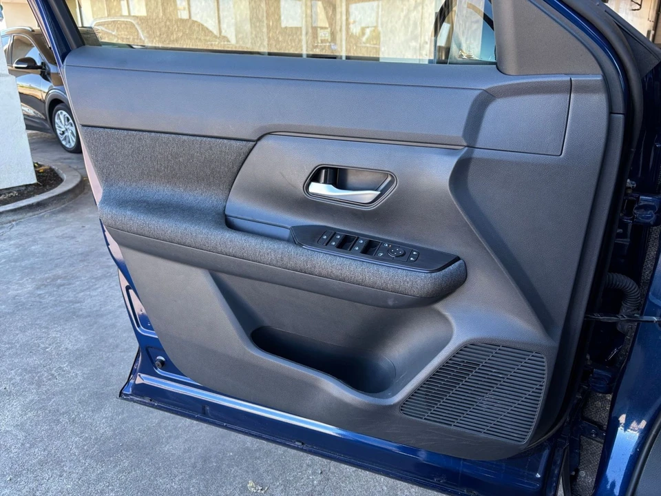 2026 Nissan Kicks - Image 20 of 31