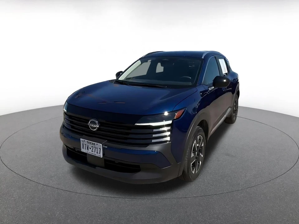 2026 Nissan Kicks - Image 7 of 31