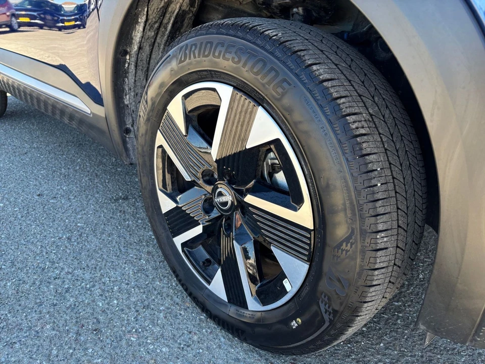 2026 Nissan Kicks - Image 30 of 31