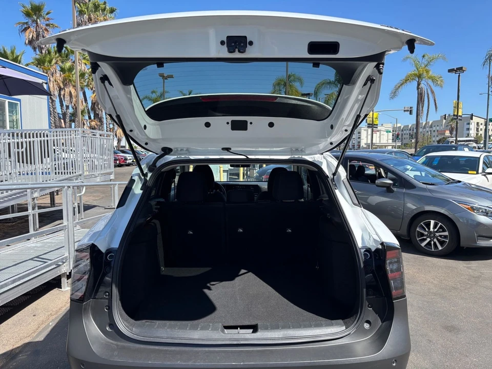 2026 Nissan Kicks - Image 31 of 31