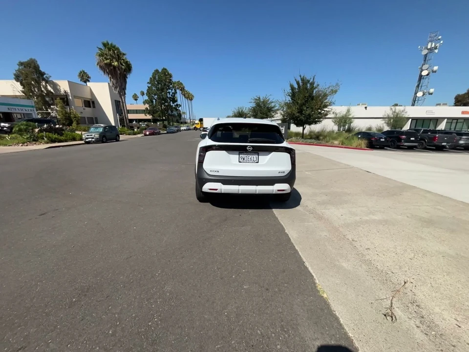 2026 Nissan Kicks - Image 8 of 31