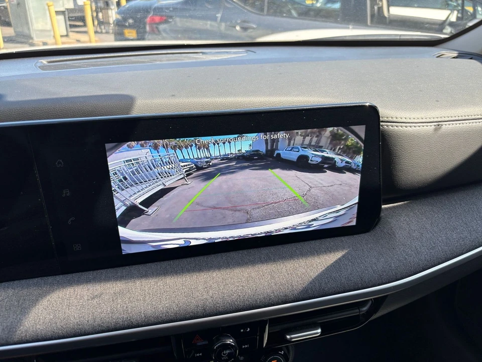 2026 Nissan Kicks - Image 23 of 31
