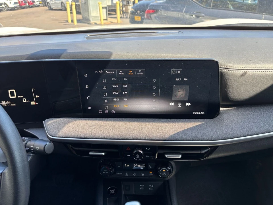 2026 Nissan Kicks - Image 18 of 31