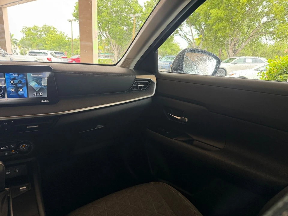 2026 Nissan Kicks - Image 31 of 31
