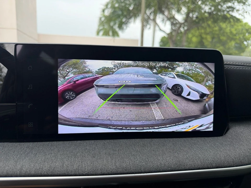 2026 Nissan Kicks - Image 21 of 31