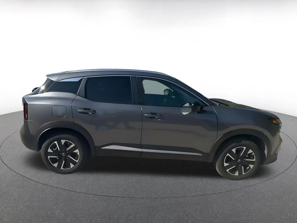 2026 Nissan Kicks - Image 18 of 31