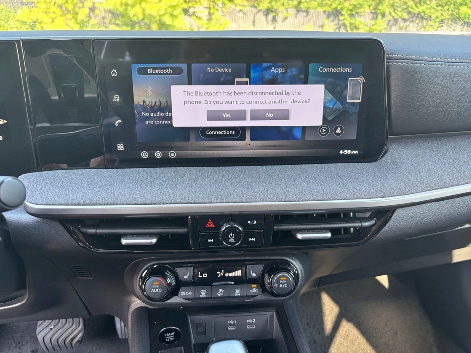 2026 Nissan Kicks - Image 19 of 31