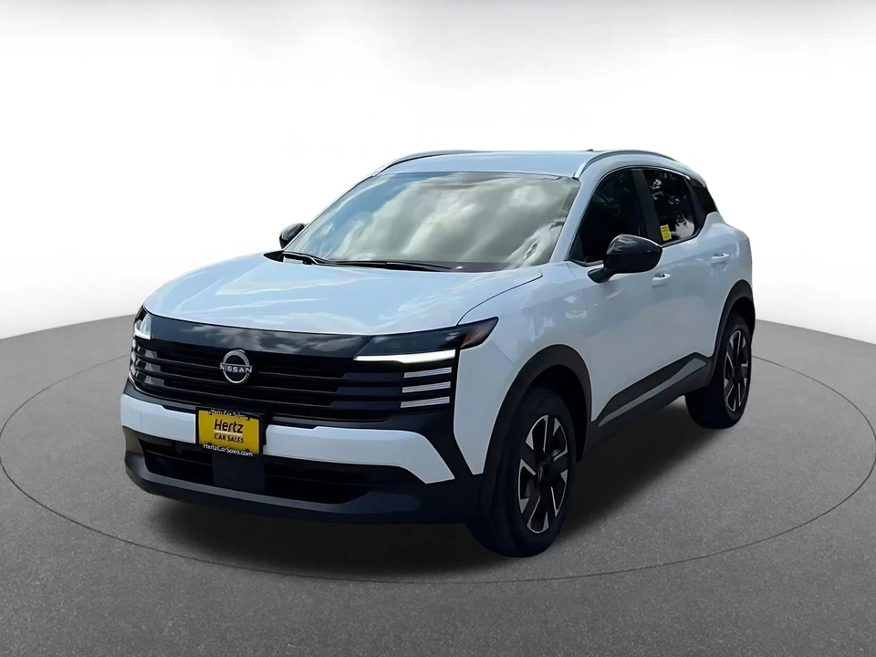 2026 Nissan Kicks - Image 7 of 31