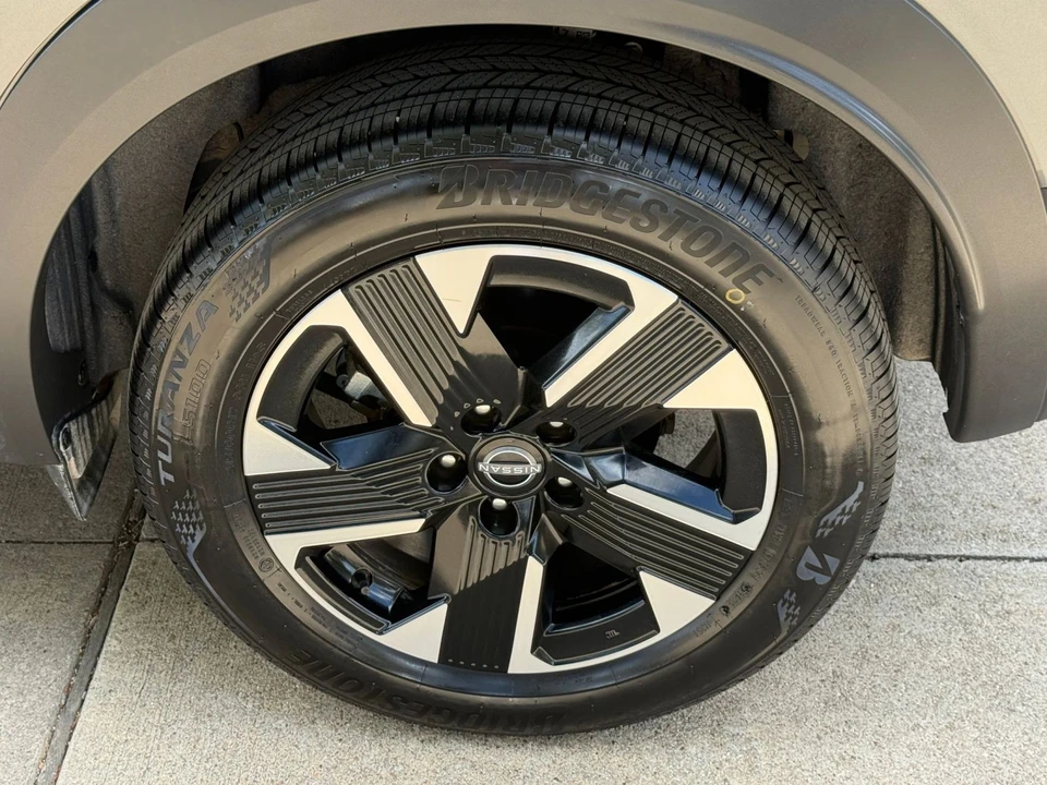 2026 Nissan Kicks - Image 31 of 31