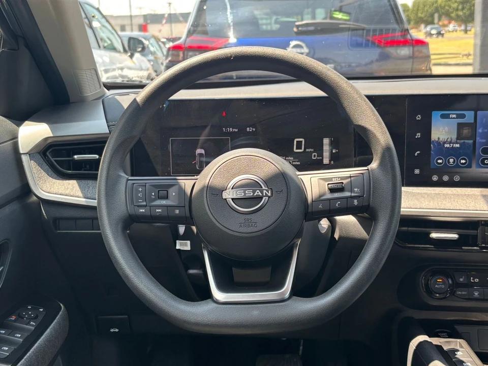 2026 Nissan Kicks - Image 28 of 31