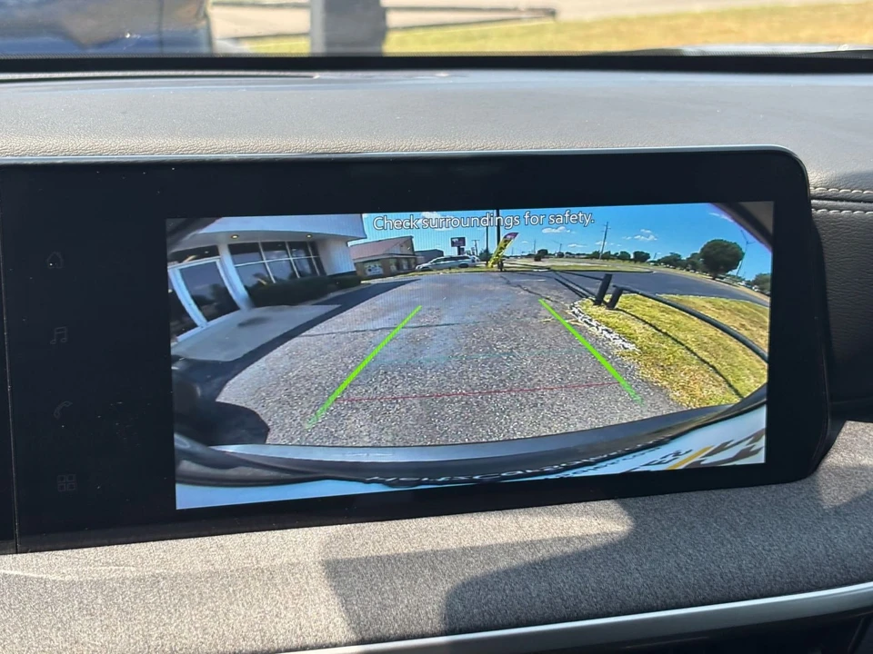 2026 Nissan Kicks - Image 23 of 31