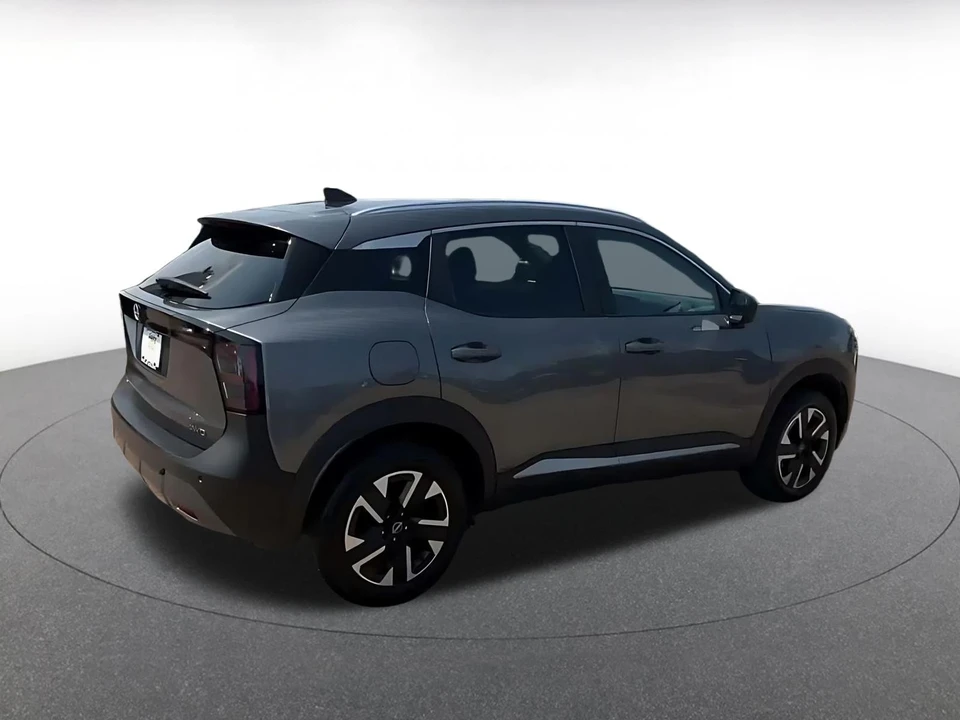 2026 Nissan Kicks - Image 15 of 31