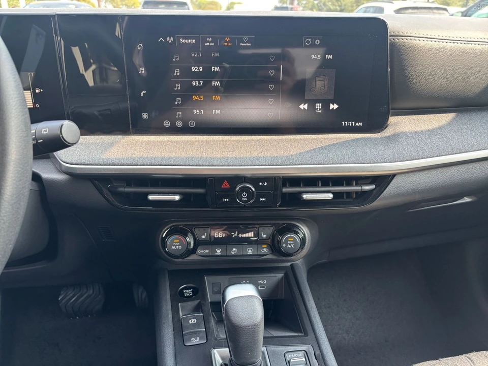 2026 Nissan Kicks - Image 18 of 31
