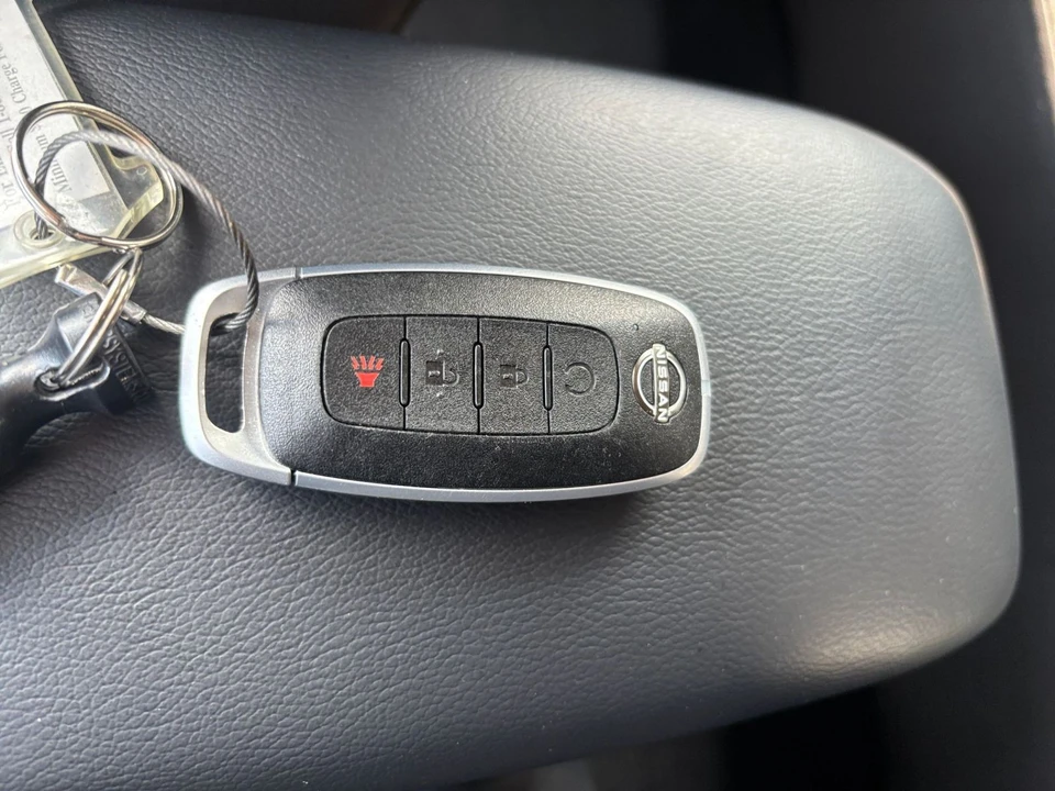 2026 Nissan Kicks - Image 22 of 31