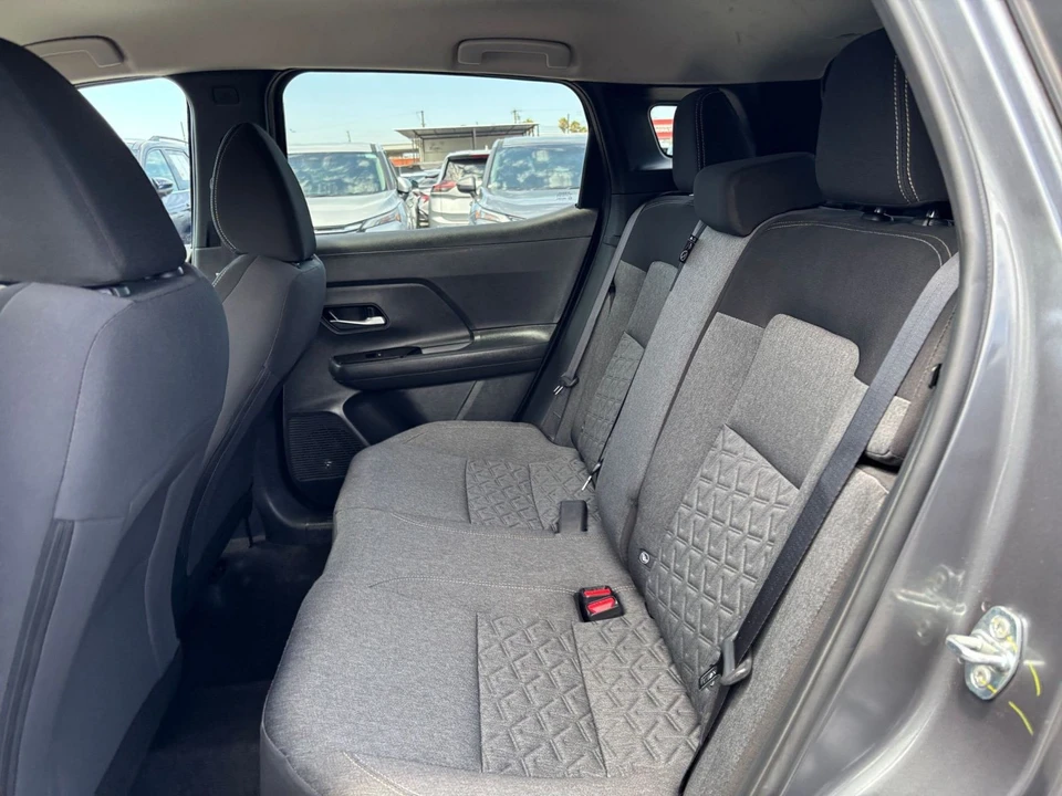 2026 Nissan Kicks - Image 29 of 31