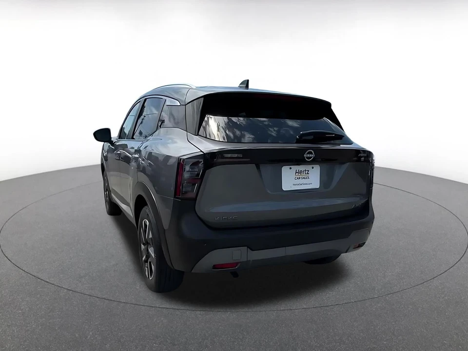 2026 Nissan Kicks - Image 12 of 31