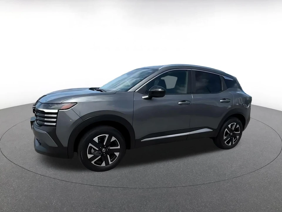 2026 Nissan Kicks - Image 8 of 31