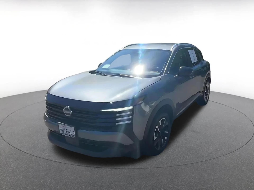 2026 Nissan Kicks - Image 7 of 31