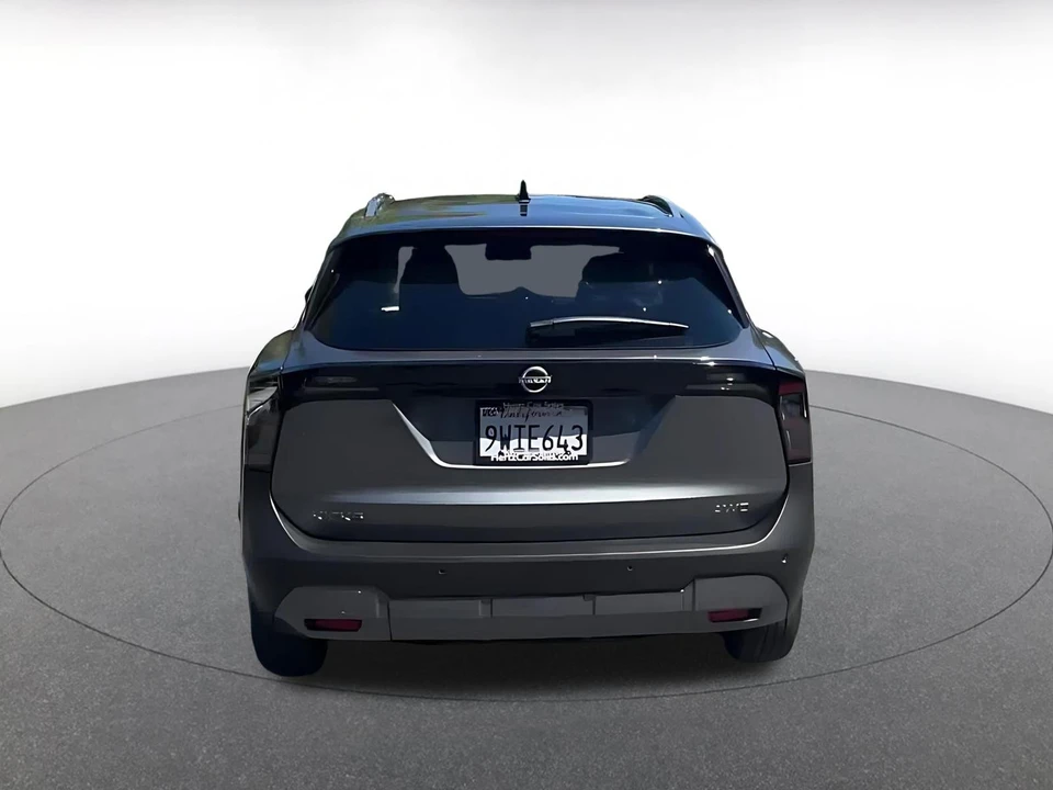 2026 Nissan Kicks - Image 14 of 31