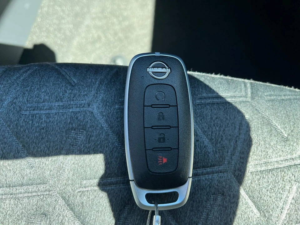 2026 Nissan Kicks - Image 22 of 31