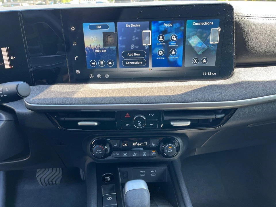 2026 Nissan Kicks - Image 18 of 31