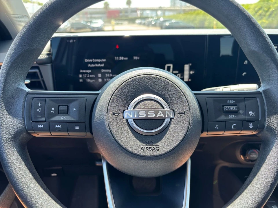 2026 Nissan Kicks - Image 29 of 31