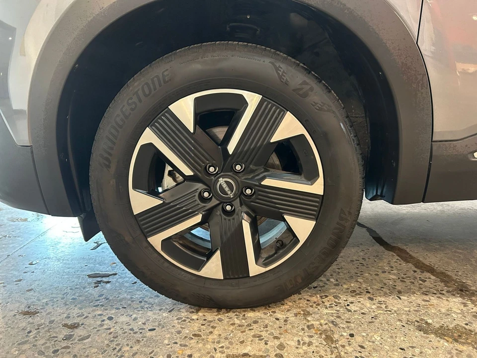 2026 Nissan Kicks - Image 30 of 31