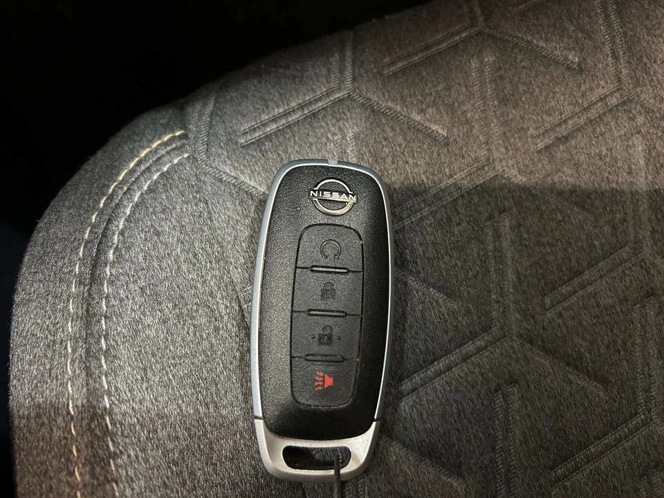 2026 Nissan Kicks - Image 24 of 31