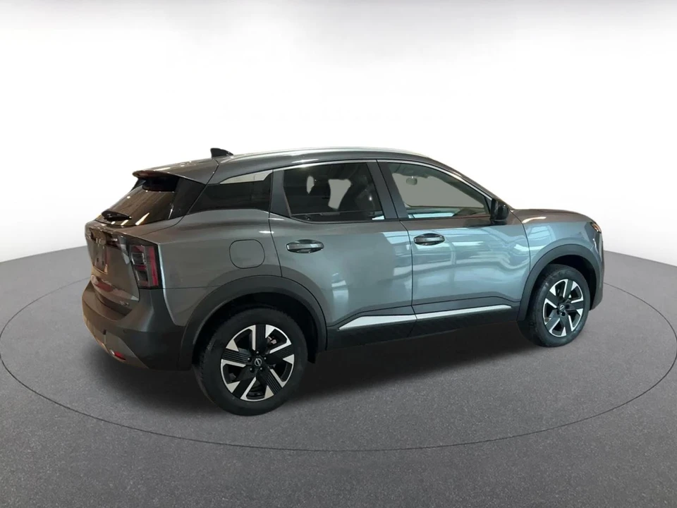 2026 Nissan Kicks - Image 16 of 31