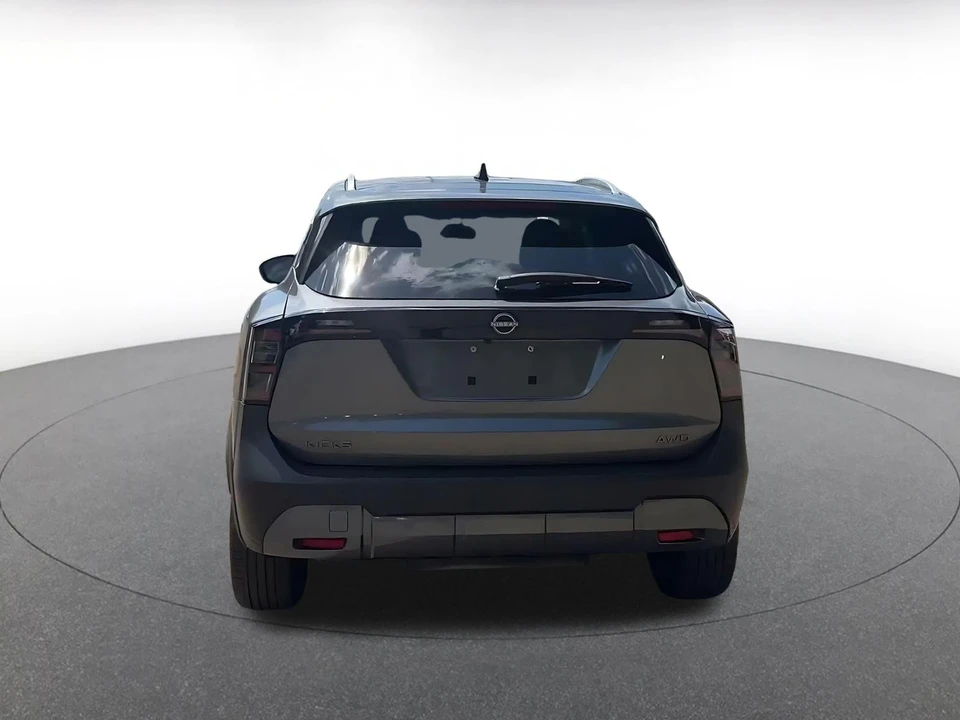 2026 Nissan Kicks - Image 14 of 31