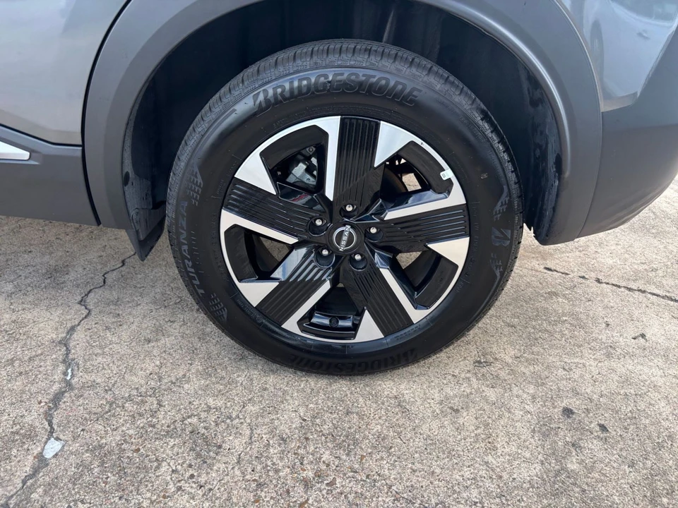 2026 Nissan Kicks - Image 30 of 31