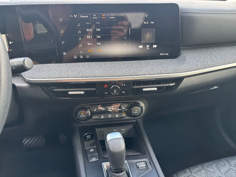 2026 Nissan Kicks - Image 18 of 31