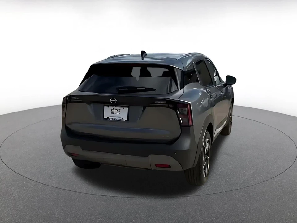 2026 Nissan Kicks - Image 17 of 31