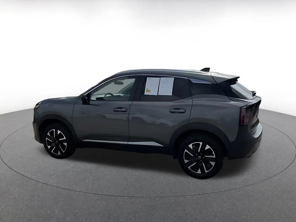 2026 Nissan Kicks - Image 14 of 31