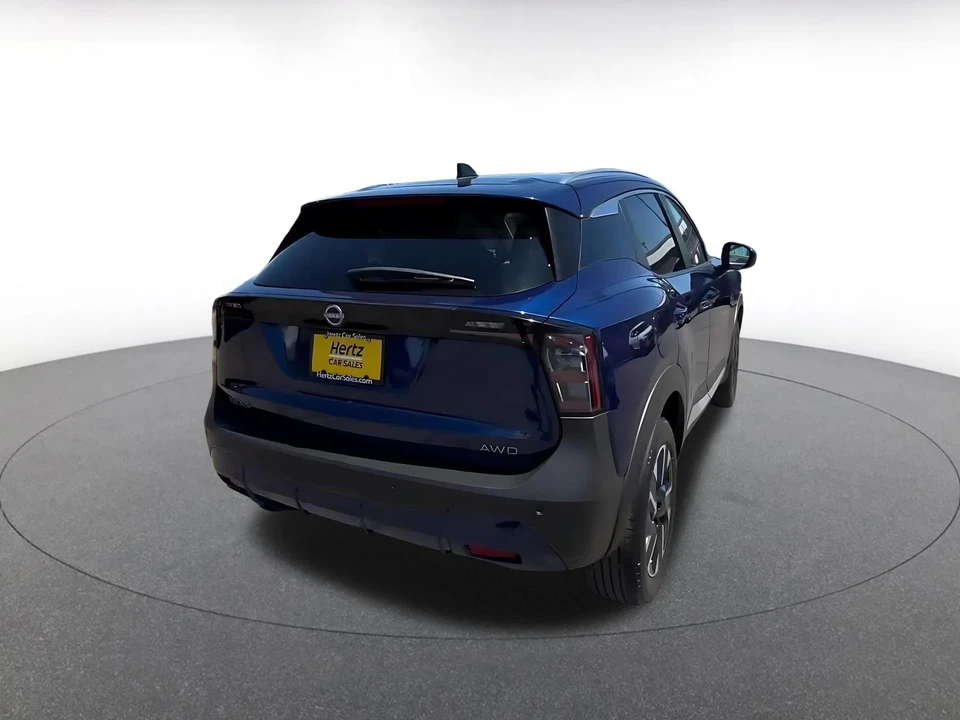 2026 Nissan Kicks - Image 16 of 31
