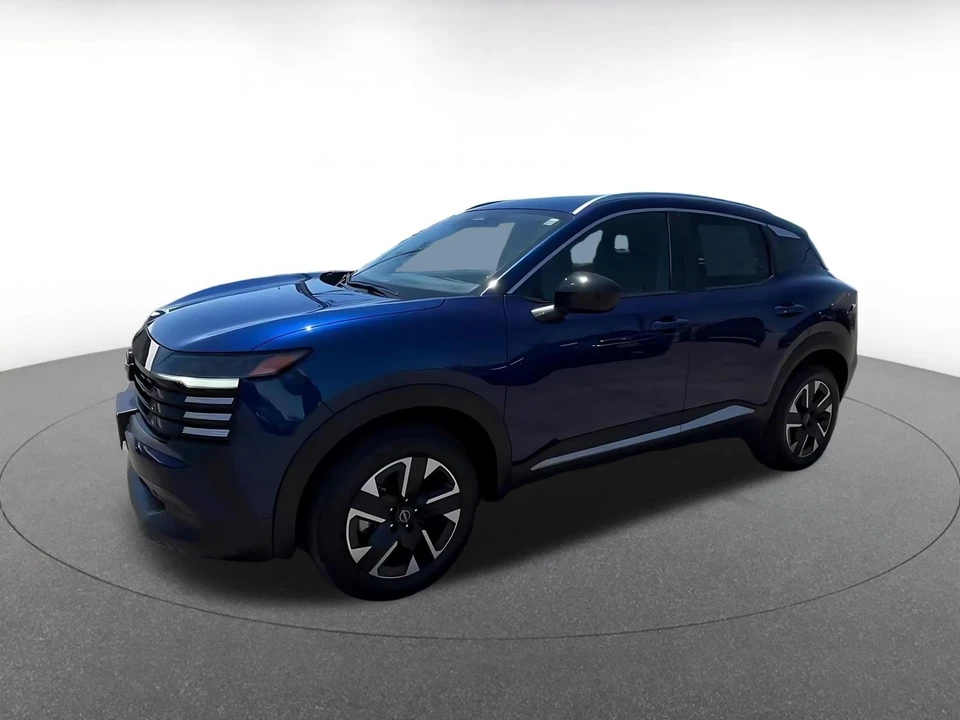 2026 Nissan Kicks - Image 8 of 31