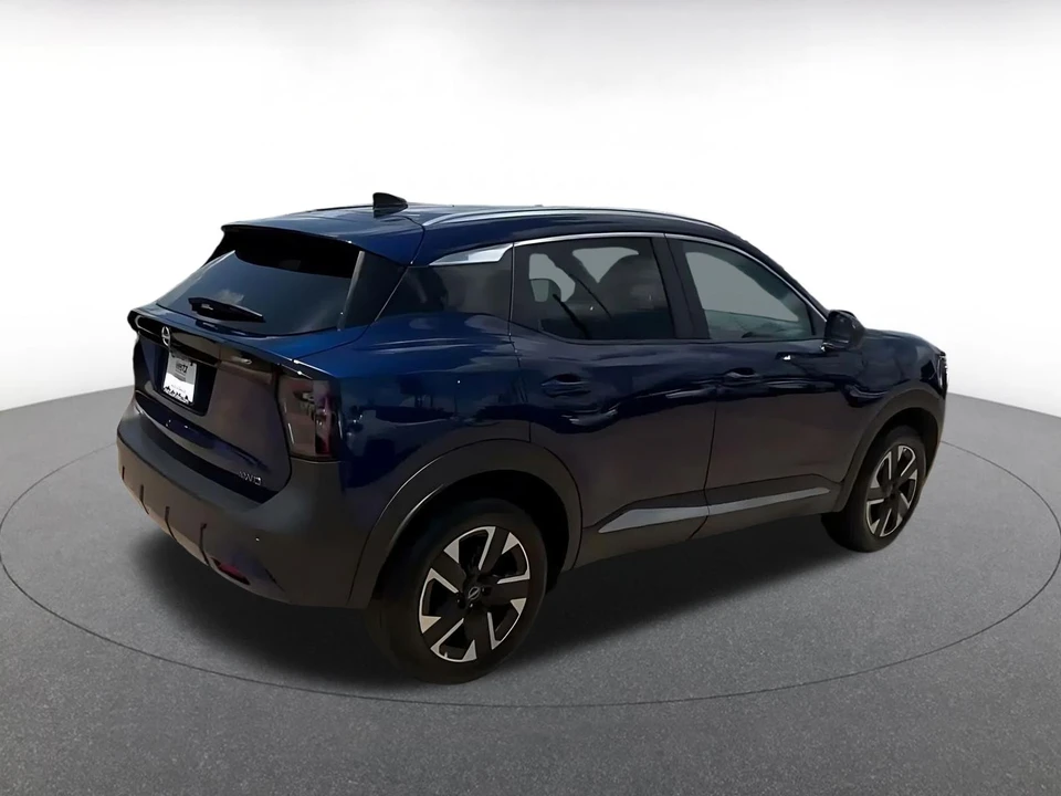 2026 Nissan Kicks - Image 14 of 31