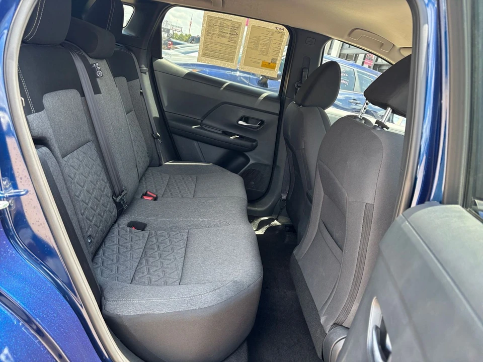 2026 Nissan Kicks - Image 26 of 31