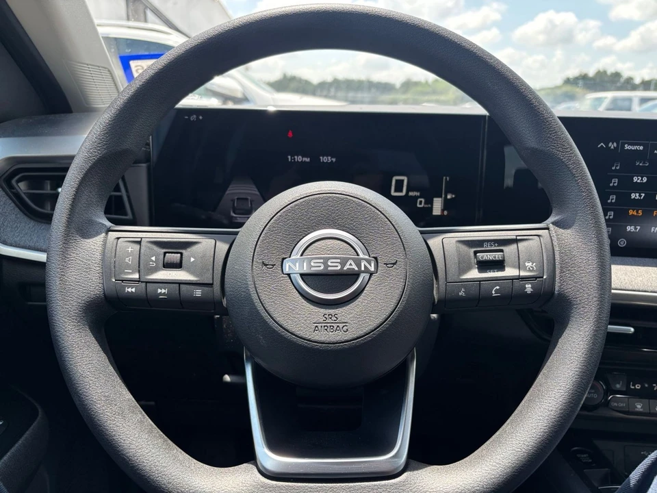 2026 Nissan Kicks - Image 28 of 31