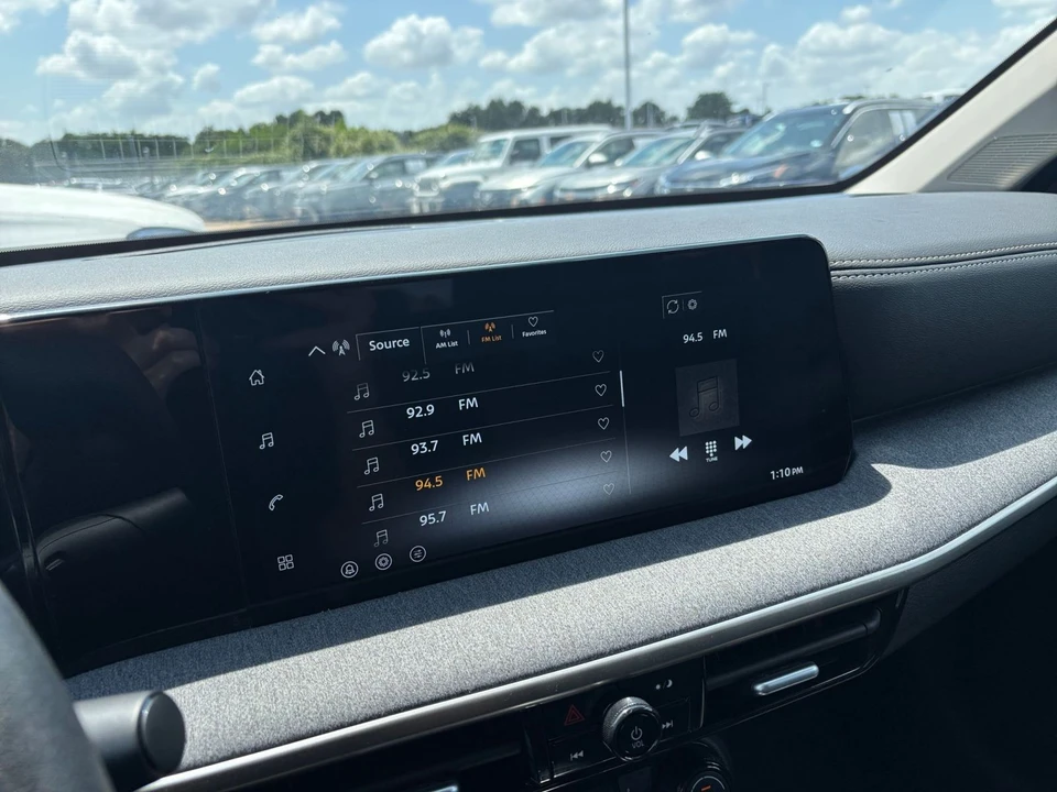 2026 Nissan Kicks - Image 21 of 31