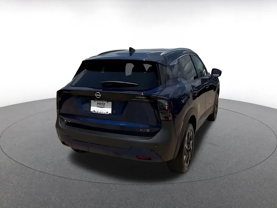 2026 Nissan Kicks - Image 16 of 31