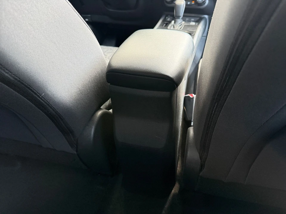 2026 Nissan Kicks - Image 24 of 31